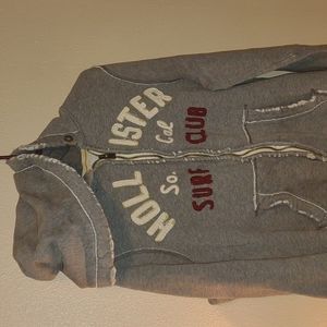 🍁 Hollister Zip up distressed hoodie🍁